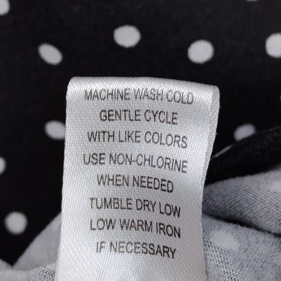 Joan Vass Pajama Tops Size Medium Black and White Polka Dot Button Down - Picture 8 of 8